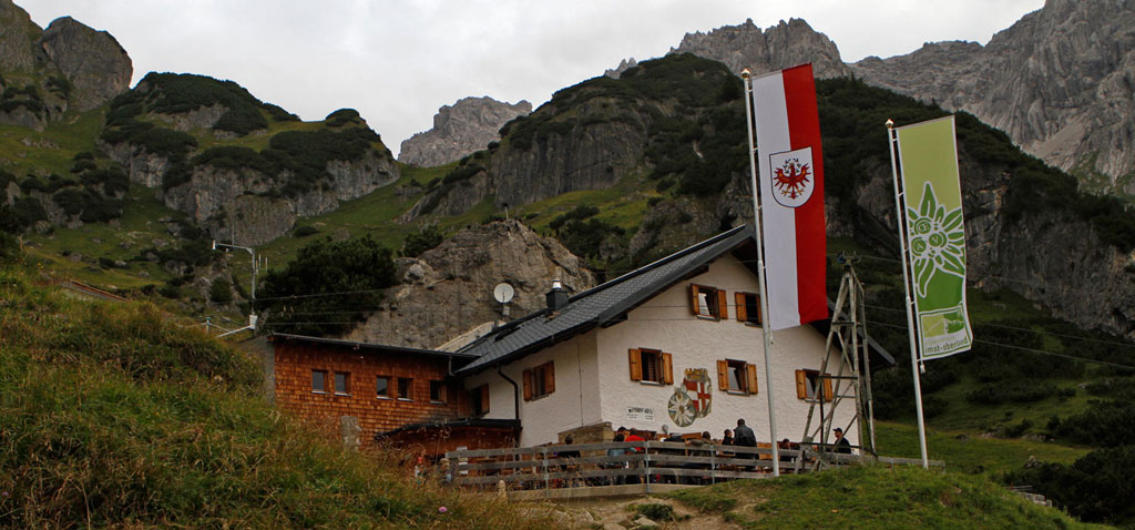 Alpines Teamevent und Teambuilding mit Klettersteig in der Ötztal Region in Österreich